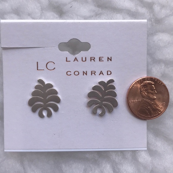 LC Lauren Conrad Silver Tone Fern Nickel Free - Picture 4 of 4